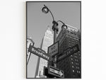 Stampa di Broadway, poster vintage di New York City, stampa dell'Empire State Building, poster vintage estetico, foto stampabile in bianco e nero, B&W